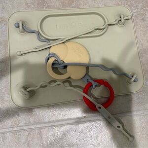 BUSY BABY Silicone Mat